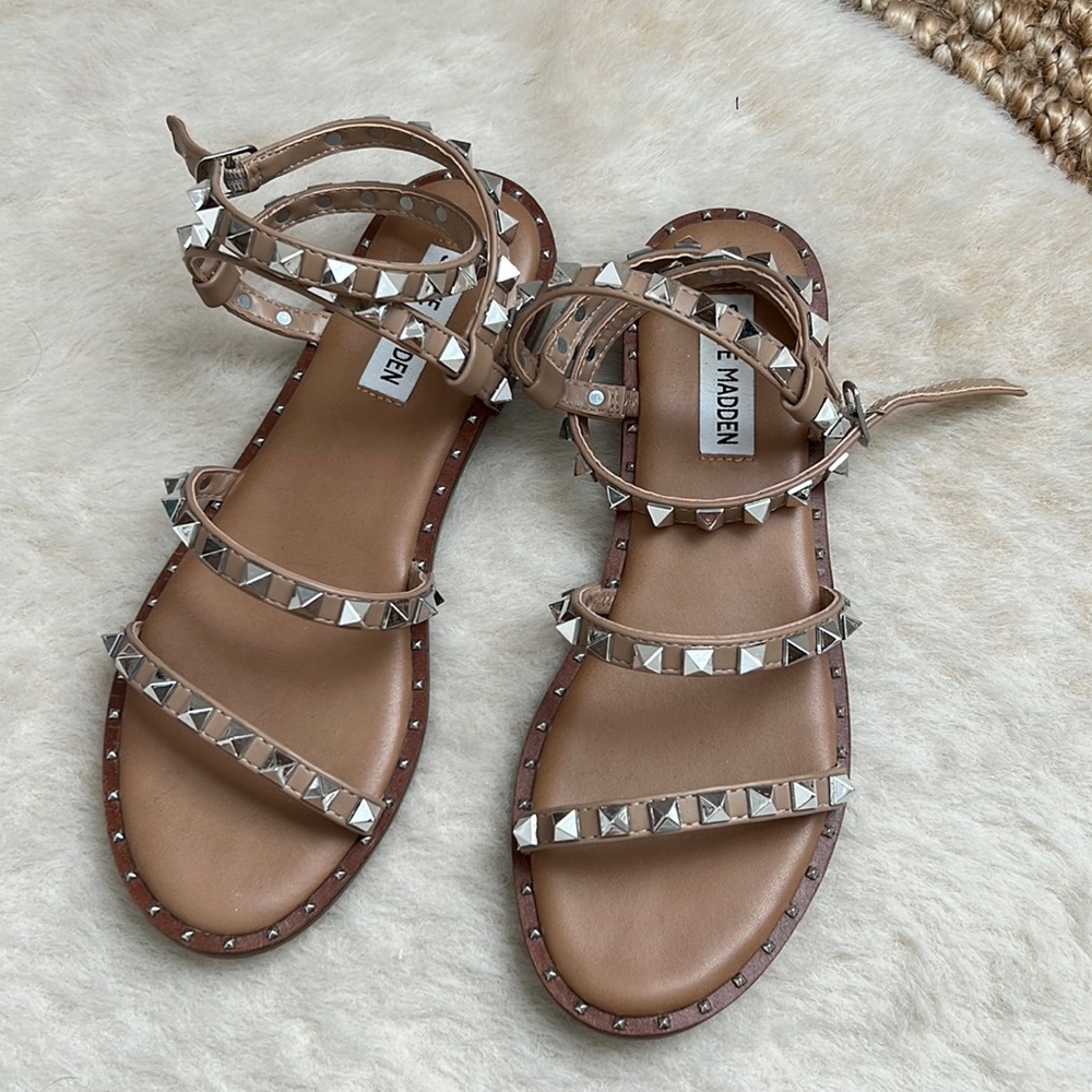 Steve Madden Travel Flat Sandals